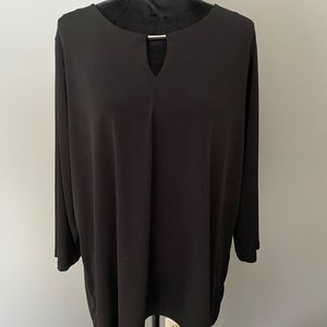 Three quarter sleeve Black formal tunic